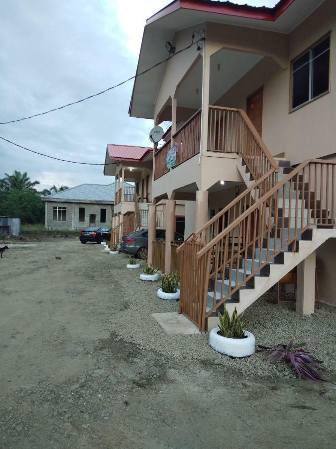 Art Homestay Semporna Exterior photo